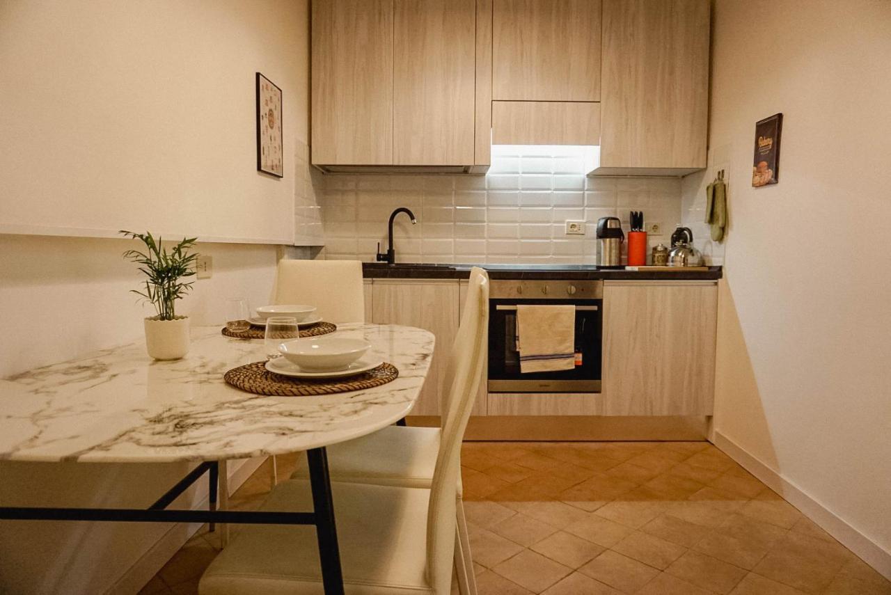 Apartment Seminterrato Al Pigneto Metro C Rom